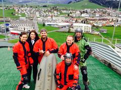 Instruktionsabend mit unseren Guides an der Sprungschanze Instruktionsabend mit unseren Guides an der Sprungschanze