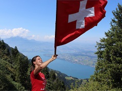 Nina – neu Tourismusfachfrau HF Nina – neu Tourismusfachfrau HF